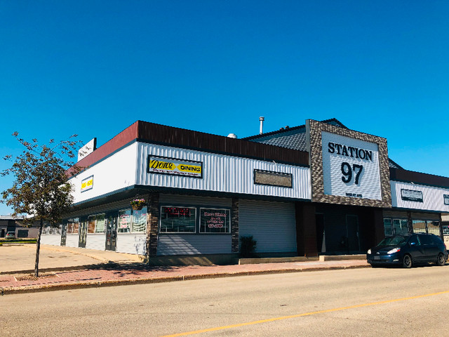 The restaurant (Chinese style) for sale in Other Business & Industrial in Grande Prairie - Image 2