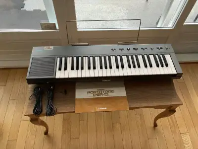 Clavier Yamaha PSR-15, View more