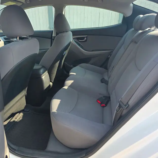 2014 Hyundai Elantra GL581029184007710729