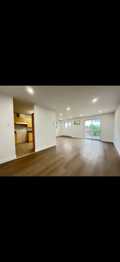 520 varenes 2Bedrooms