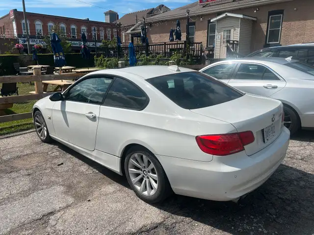 2011 BMW 328i xdrive coupe63236421785473123