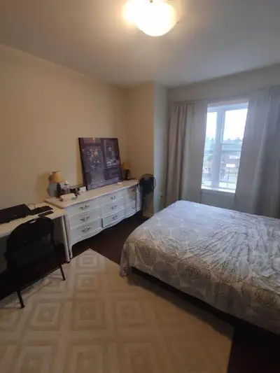 Private Room furnished - in LARRY UTECK