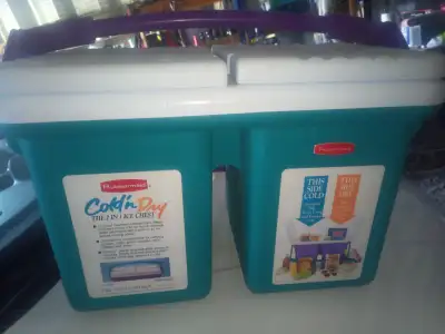 Rubbermaid dual compartment cooler , View more