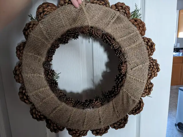 NEW 18" Pinecone Wreath64363194185089129