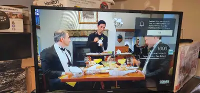 32" SAMSUNG 720p SMART HD TV! NOT NEGOTIABLE , View more