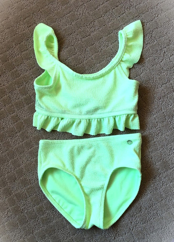 Ruffle-Trimmed Bikini Sz 7-8 Justice 2 Piece Swimsuit in Kids & Youth in City of Toronto