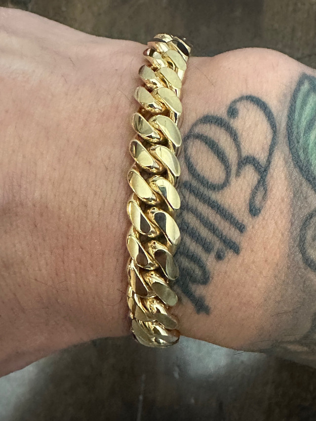 8.5” 10k SOLID Gold Miami Cuban Bracelet 56.25_gms in Jewellery & Watches in Oakville / Halton Region - Image 3