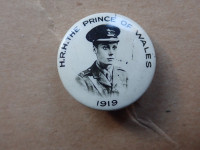 1919 pin back button -HRH Prince of Wales