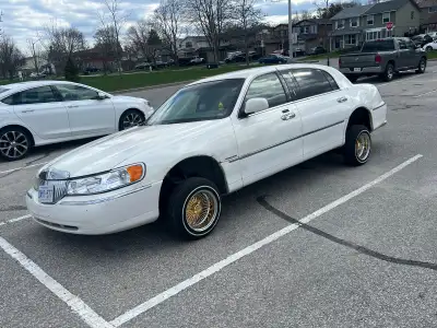 2001 Lincoln town car L Cartier lowrider