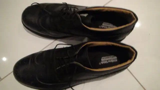steel toe shoes628637315343381229