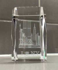 3D Laser Etched Glass New York City Twin Towers WTC Paper Weight