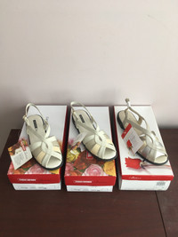 TENDER TOOTSIES - NWT - WOMENS 8 SANDALS / SHOES - 3 FOR $75 