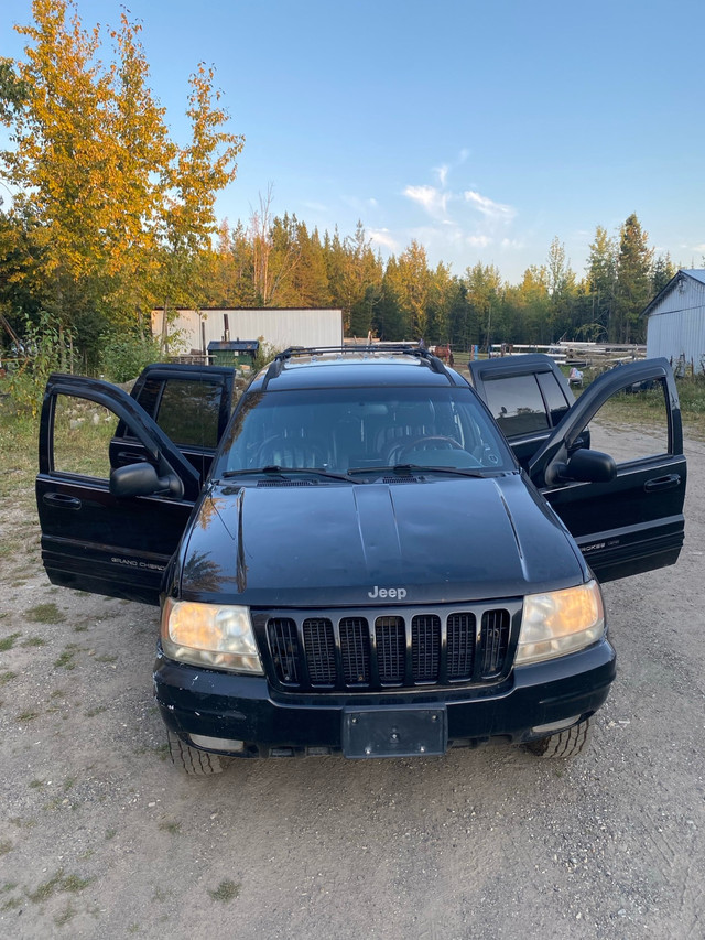 2000 Jeep grand Cherokee Limited in Cars & Trucks in Quesnel