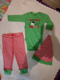 Holiday set  Happy Jolly Merry from Gerber 3-6 months