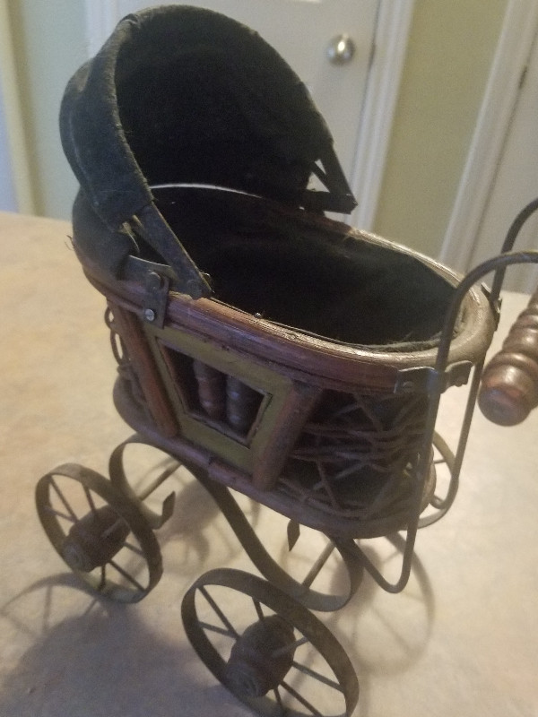 58 ads for antique baby carriage in All Categories in Ontario Kijiji Marketplaces