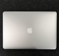 MacBook Air 13" inch Intel i7  with NEW BATTERY