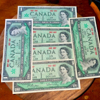 Lot of 6 Centennial Dollar Notes -Excellent Condition