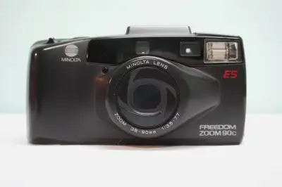 Minolta Freedom Zoom 90C 35mm film compact camera –Made in Japan, View more