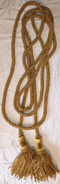 20' Gold Tassel Twisted Rope