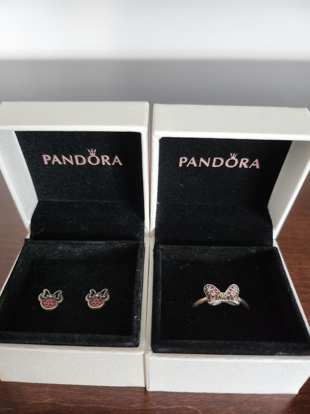 Pandora Disney (Minnie) ring and earring  in Jewellery & Watches in Gatineau