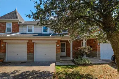 4 bedroom townhouse for rent