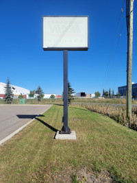 BUY OR SELL PYLON SIGN, STREET SIGN, LED SIGN 403-401-7577