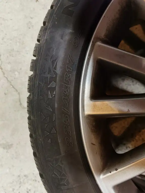AUDI OR VW RIMS 5*112MM WITH LIKE NEW 225/45/17 NEXEN WINTER TIR in Tires & Rims in City of Toronto - Image 7