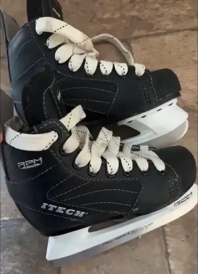 ice skates , View more