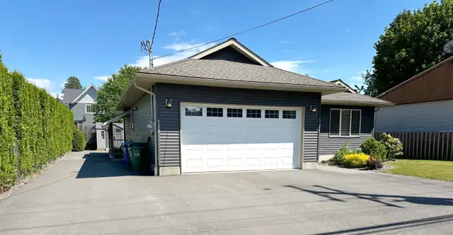 3 Bed 2 bath spacious open-plan furnished home for rent Nov 15th in Long Term Rentals in Terrace - Image 2