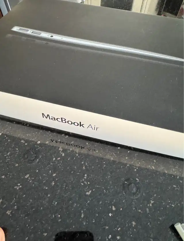 macbook Air 13” in Laptops in Edmonton - Image 8