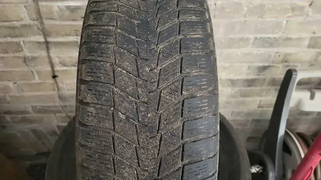 225/65/R17 snow tires in Tires & Rims in Owen Sound - Image 5
