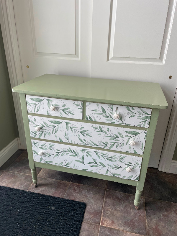 Uniquely refinished dresser in Dressers & Wardrobes in Kingston - Image 3