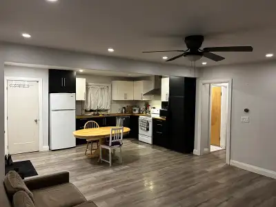 Housemates wanted 3 bedrooms available