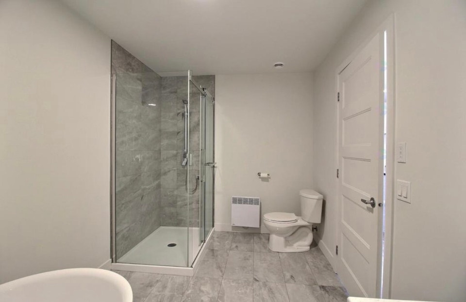 Condo 4 ½ haute gamme 3
