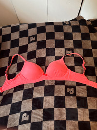 Victoria’s Secret pink peachy bra with bow (body by Victoria) 