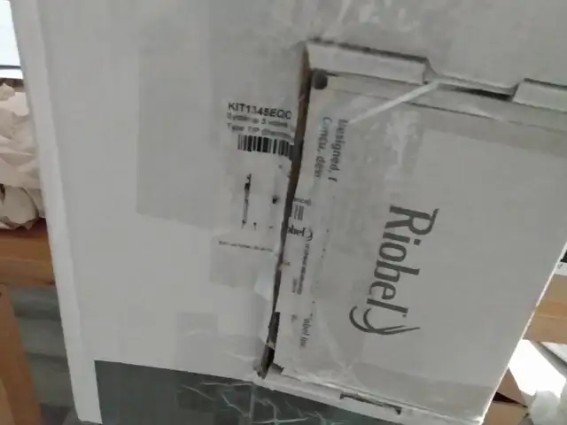RIOBEL EQUINOX SHOWER KIT1345EQC - Chrome in Plumbing, Sinks, Toilets & Showers in Markham / York Region - Image 2