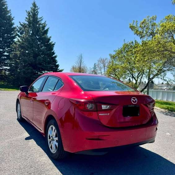 2018 Mazda 3 Sport in Cars & Trucks in Ottawa - Image 3