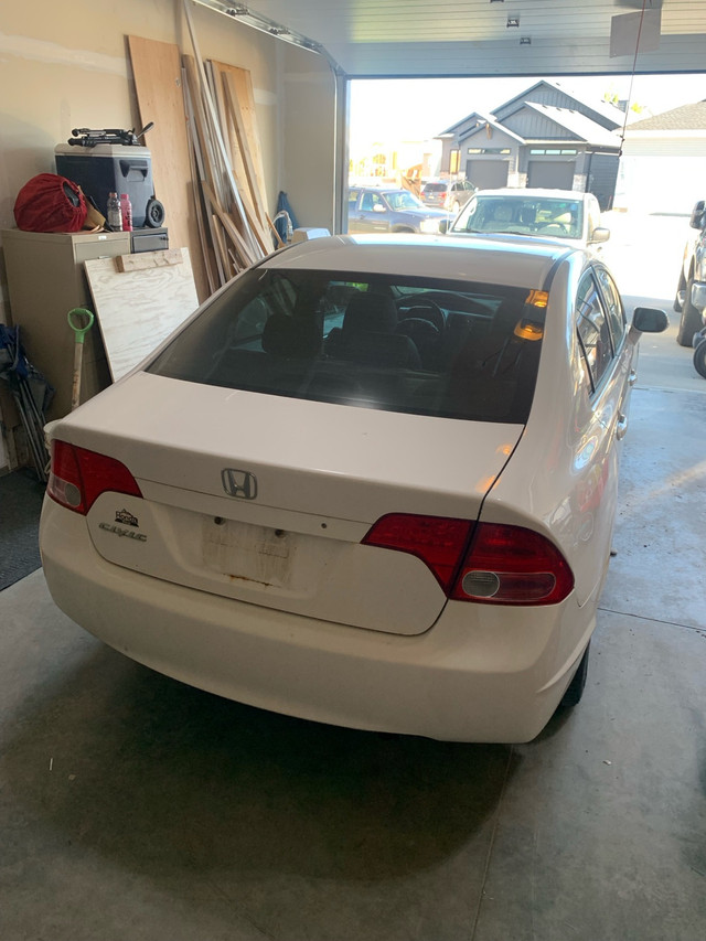 2007 Honda civic in Cars & Trucks in Lethbridge - Image 3