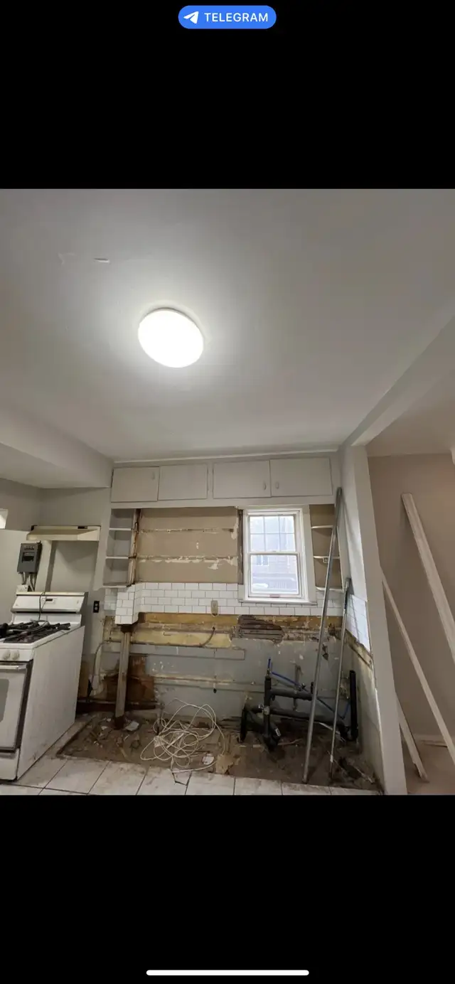 Handy man services/ Vynil and laminate flooring. in Renovations, General Contracting & Handyman in City of Toronto - Image 5