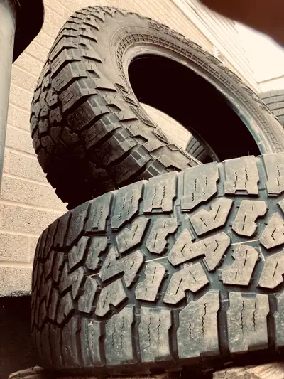 (2) Falken WildPeak A/T