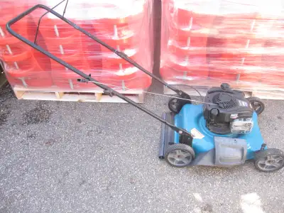 MTD YARD WORKS 21 INCH 6.25 H/P BRIGGS ENGINE PUSH LAWN MOWER, View more