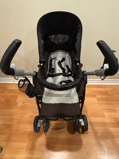 Peg Perego Plinko Stroller with accessories, View more