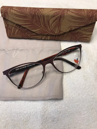 Maui Jim eyeglass frame--Woman