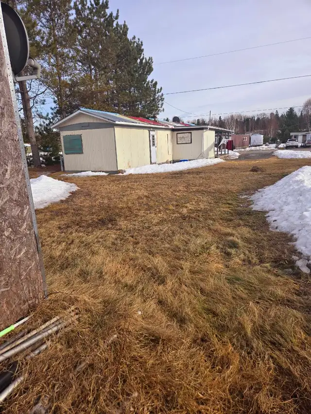 Home trailers in Houses for Sale in Thunder Bay - Image 7