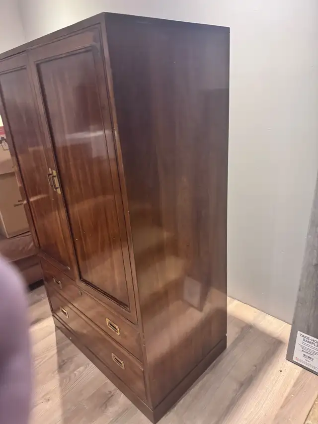 entertainment center62863280377218122