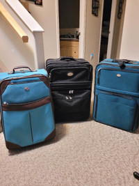 Large Luggage Suitcases w Handles and Rolling Wheels