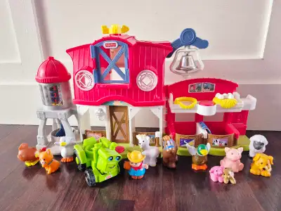 Just missing the cow that came with the set Will need new batteries West side pick up Cash only plea...