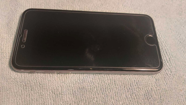 iPhone 6S silver + black front in Cell Phones in Oakville / Halton Region - Image 3