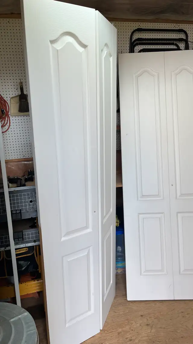 Portes pliantes in Windows, Doors & Trim in Laval / North Shore - Image 4