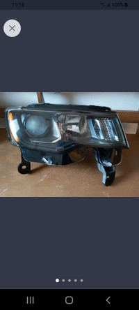 2020 Jeep Grand Cherokee RH Headlight 